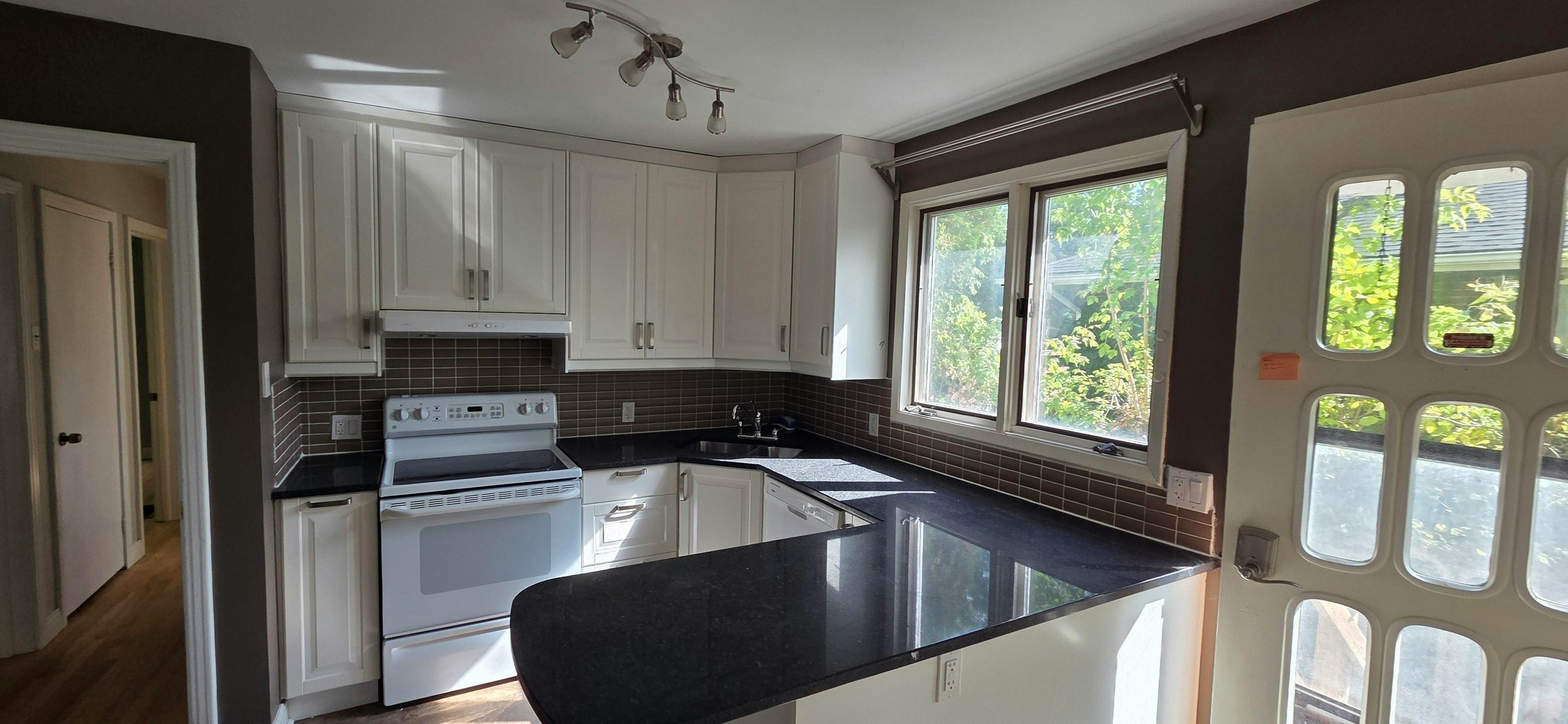 869-869 Rex Avenue, Ottawa, ON, K2A 2P6 - 28
