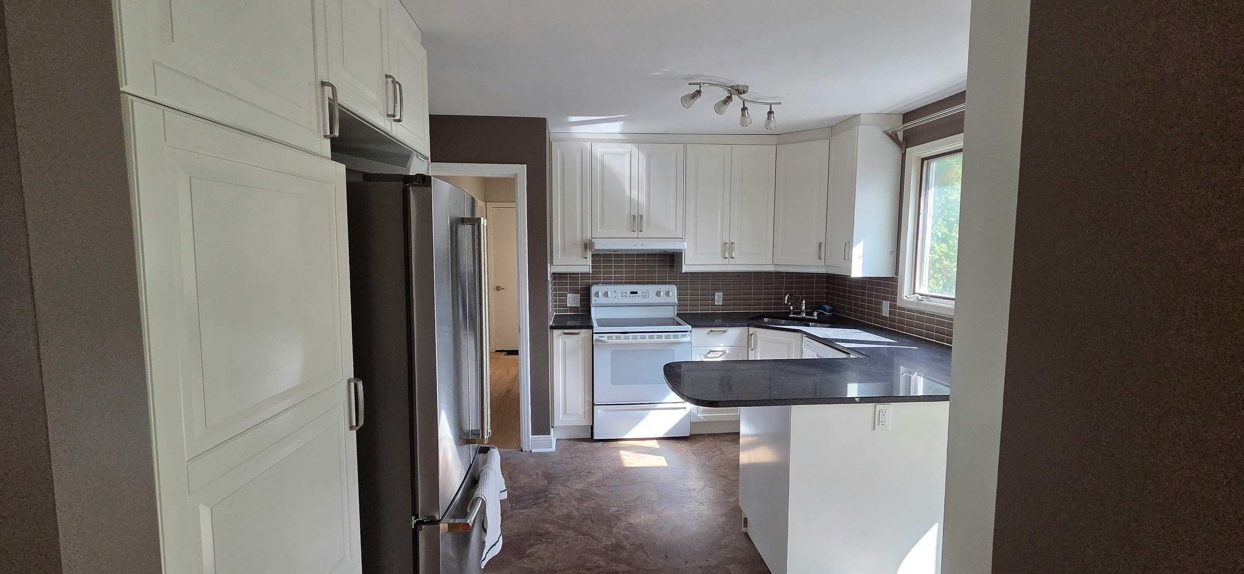 869-869 Rex Avenue, Ottawa, ON, K2A 2P6 - 18