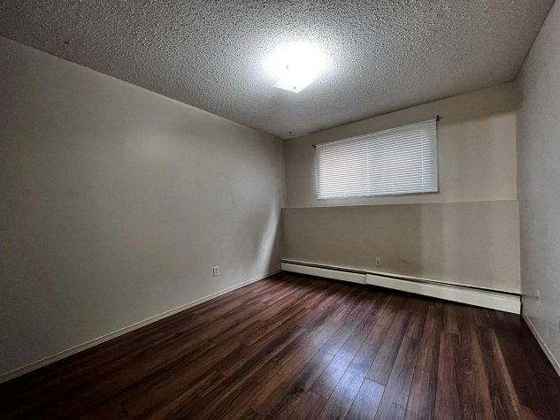 5220 41 Street, Innisfail, AB, T4G 1C4 - 5