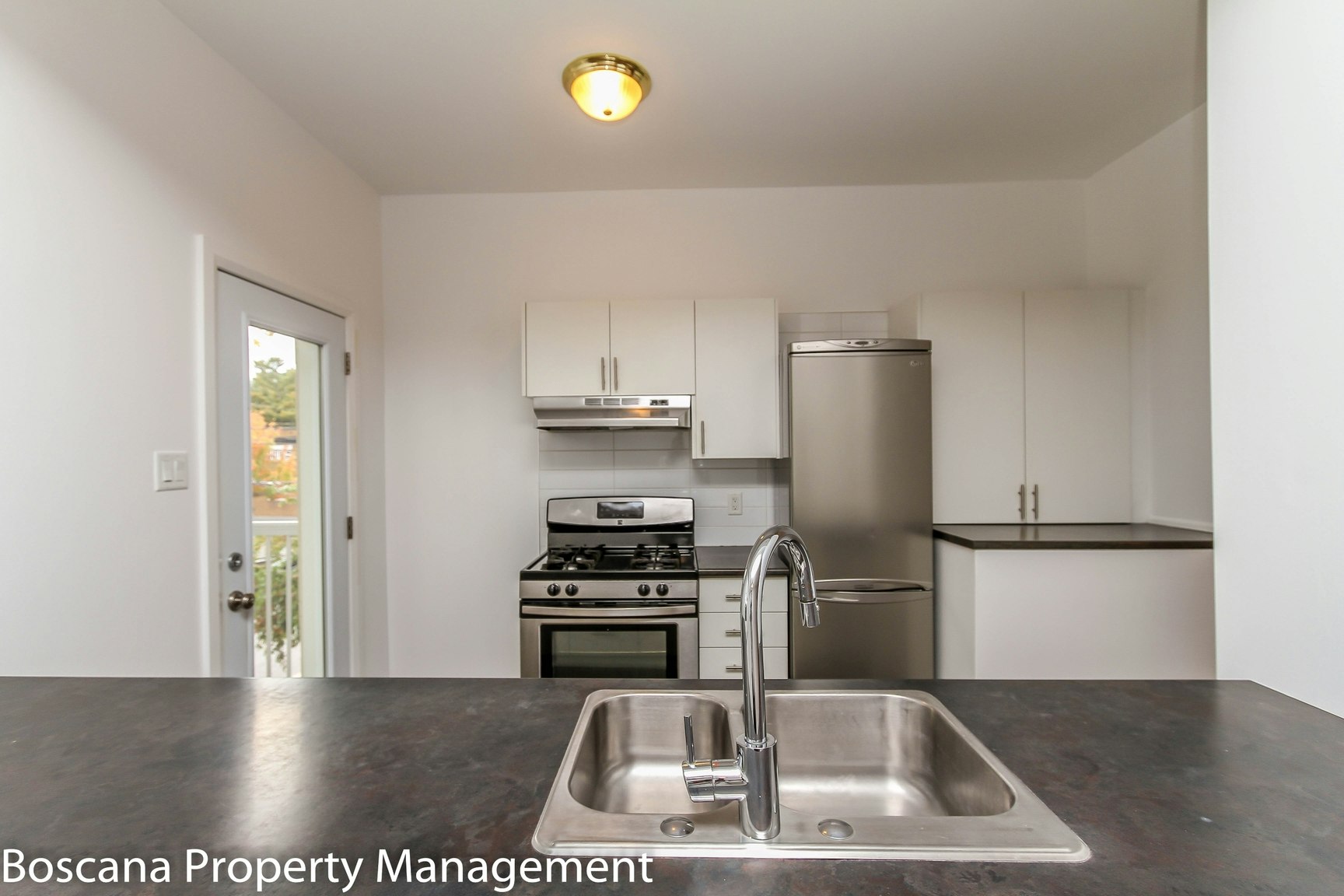 207 Fifth Avenue, Ottawa, ON, K1S 2N1 - 8