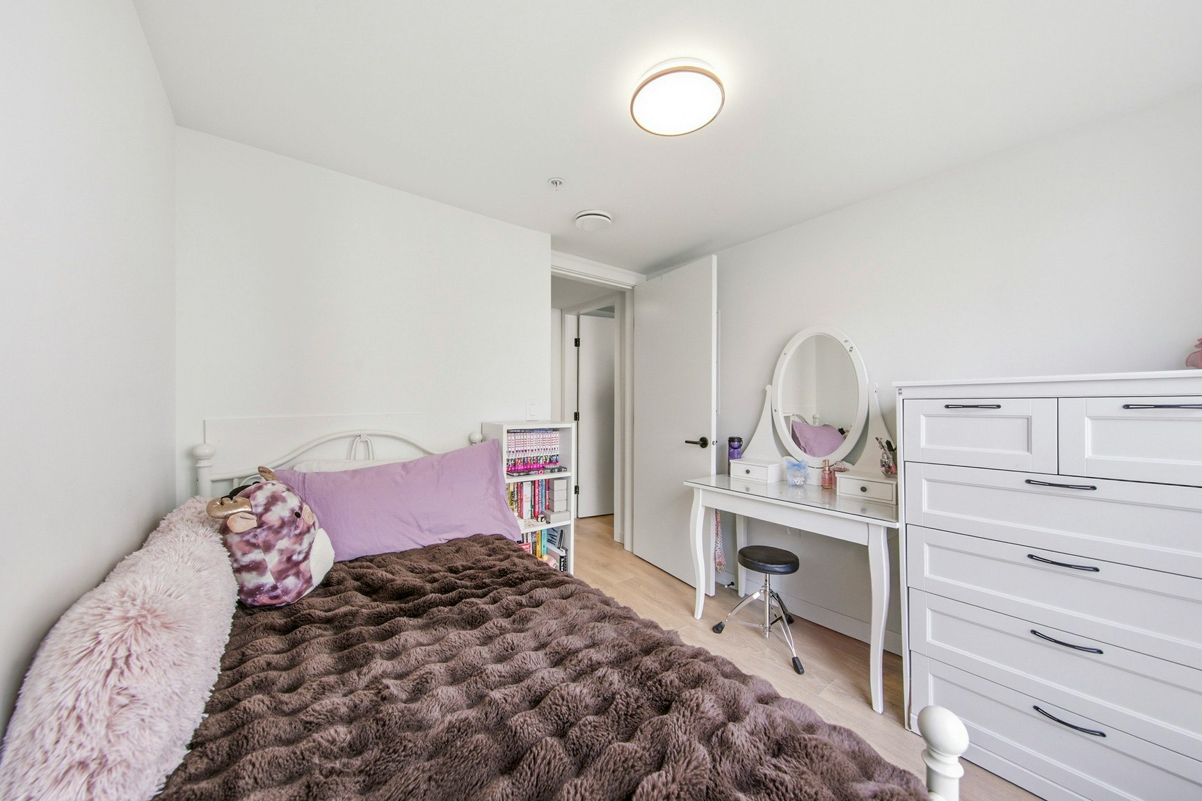 555 East 2nd Street, North Vancouver, BC, V7L 1E1 - 13