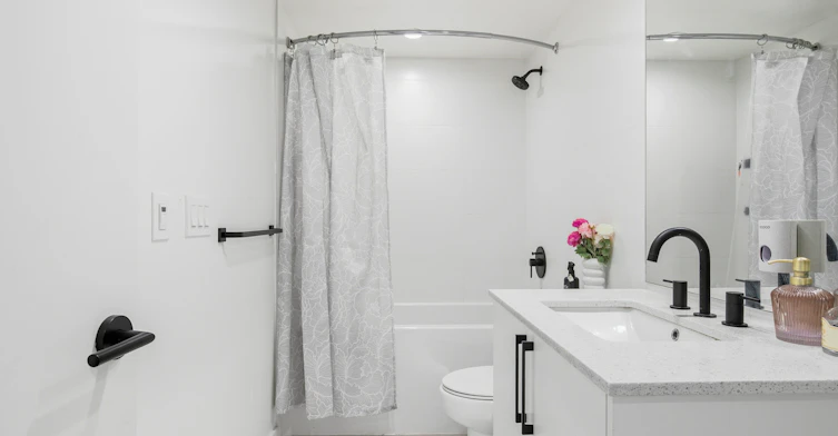 555 East 2nd Street, North Vancouver, BC, V7L 1E1 - 16
