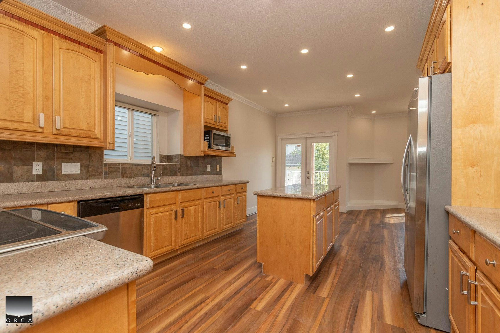19130 69a Avenue, Surrey, BC, V4N 0A5 - 5