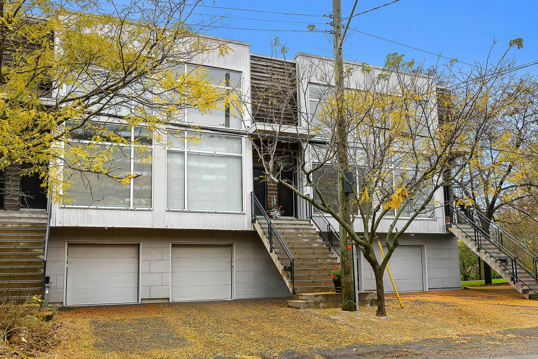 802-802 High Street, Ottawa, ON, K2B 6C4