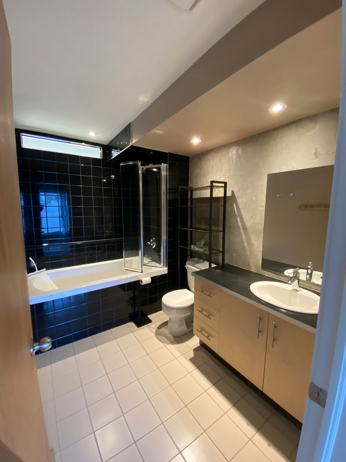802-802 High Street, Ottawa, ON, K2B 6C4 - 3