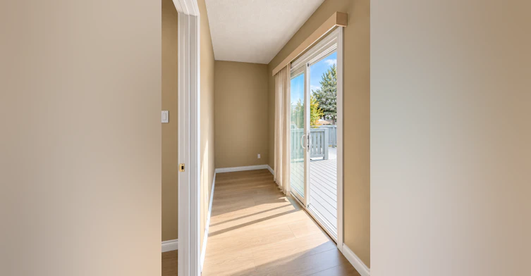 4174 28 Avenue Northwest, Edmonton, AB, T6L 4W1 - 28