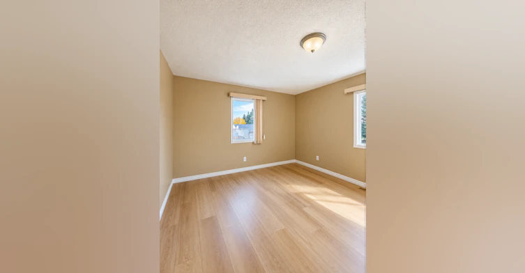 4174 28 Avenue Northwest, Edmonton, AB, T6L 4W1 - 13
