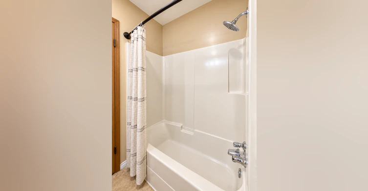 4174 28 Avenue Northwest, Edmonton, AB, T6L 4W1 - 18