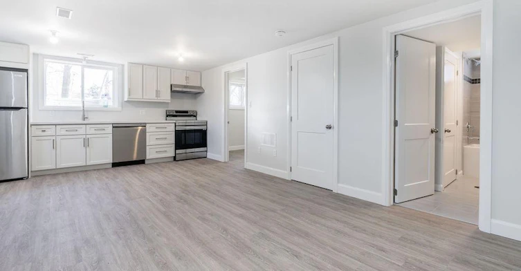 LL-271 Cook Street, Barrie, ON, L4M 4H7 - 5