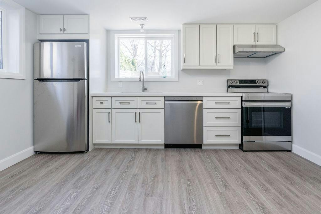 LL-271 Cook Street, Barrie, ON, L4M 4H7 - 6