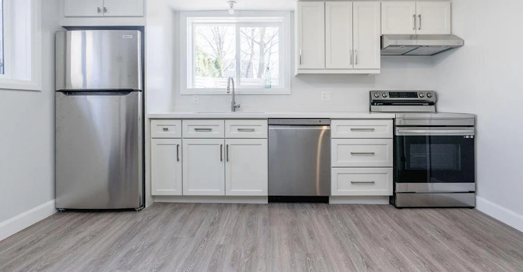 LL-271 Cook Street, Barrie, ON, L4M 4H7 - 6