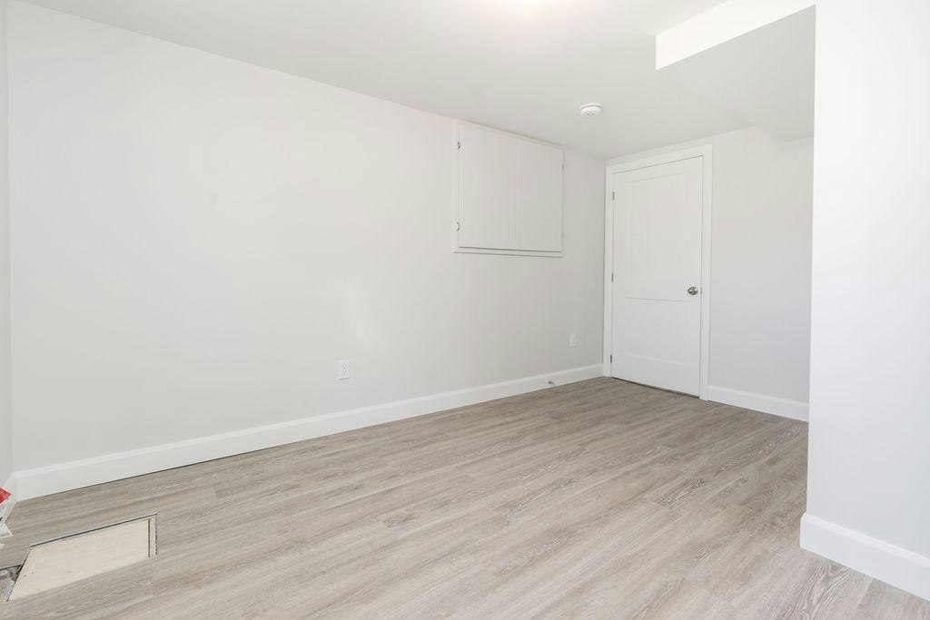 LL-271 Cook Street, Barrie, ON, L4M 4H7 - 8