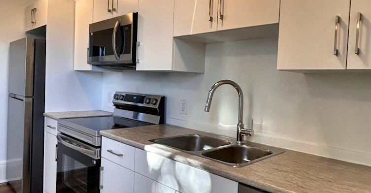 G2-12021 55 Street Northwest, Edmonton, AB, T5W 3R3 - 2