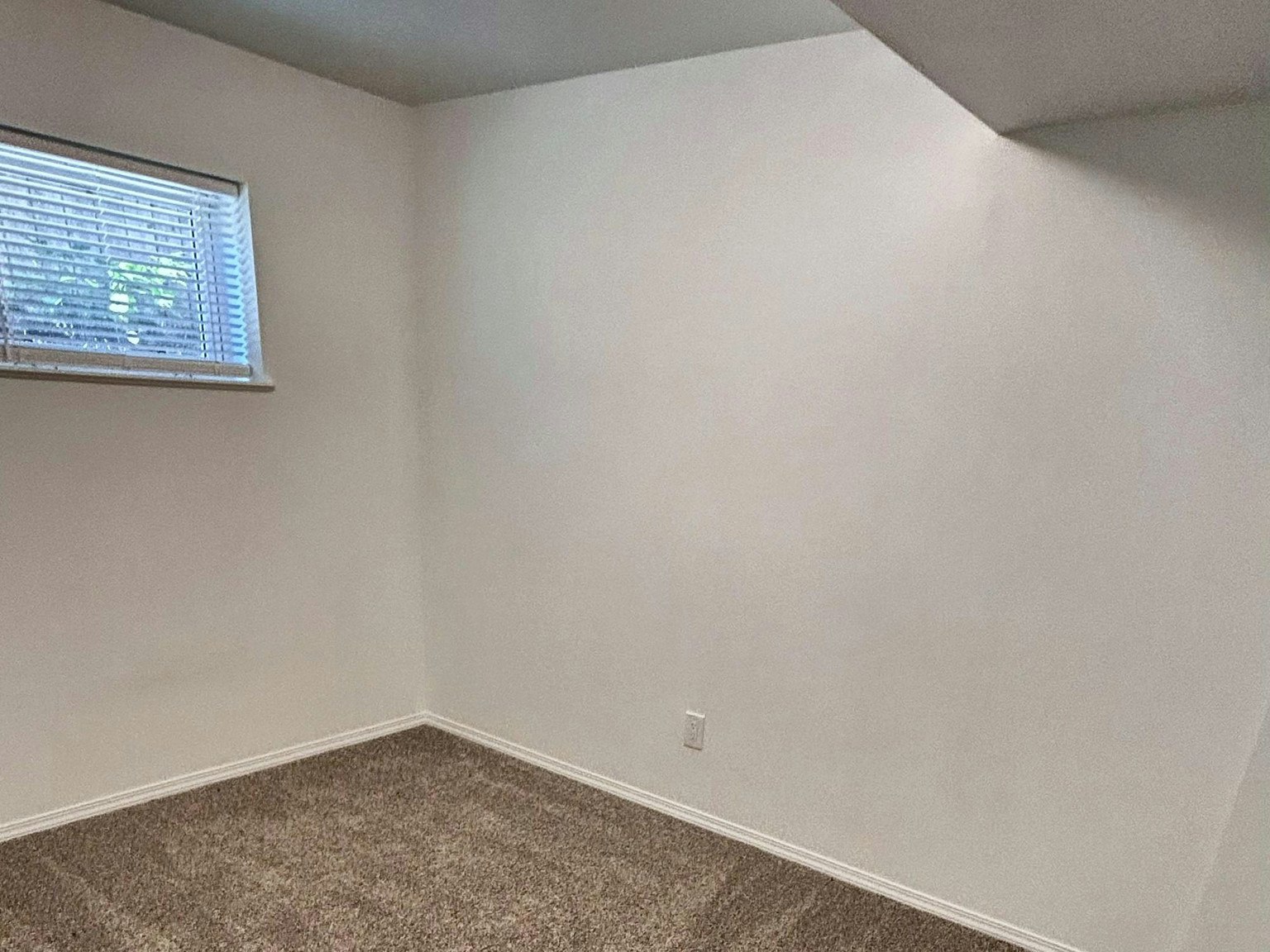 G2-12021 55 Street Northwest, Edmonton, AB, T5W 3R3 - 5