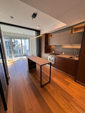 1277 Hornby Street, Vancouver, BC, V6Z 1W4