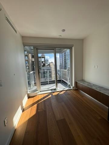 1277 Hornby Street, Vancouver, BC, V6Z 1W4 - 7