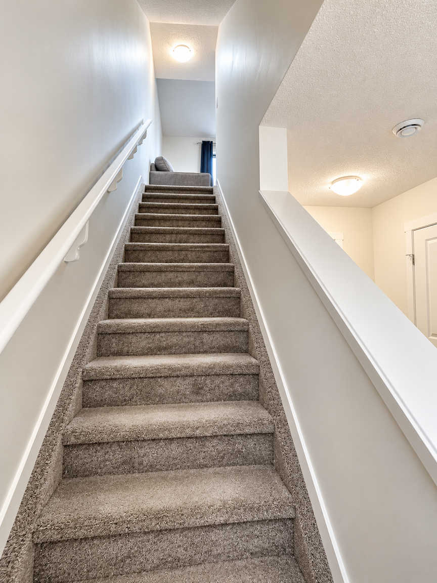 19216 27 Avenue Northwest, Edmonton, AB, T6M 3B5 - 7