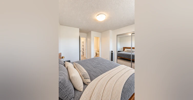 19216 27 Avenue Northwest, Edmonton, AB, T6M 3B5 - 24