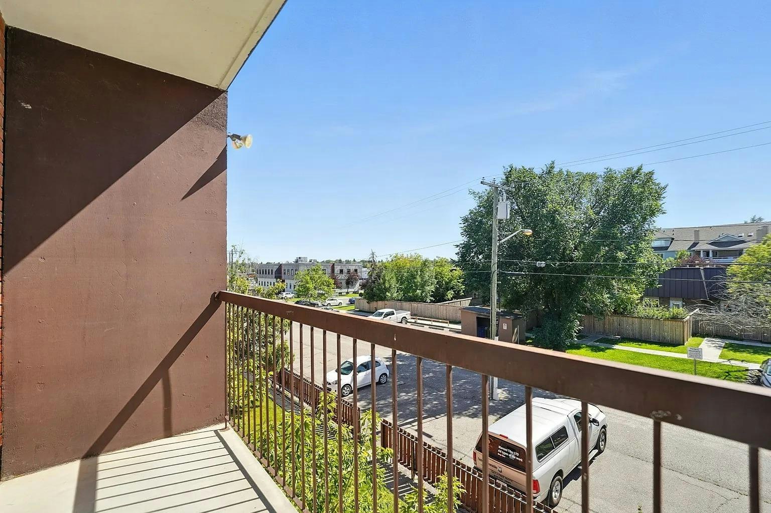 209-607 Kingsmere Crescent Southwest, Calgary, AB, T2V 2H9 - 7
