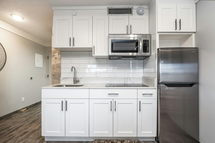 4311 49 Avenue, Red Deer, AB, T4N 5Y7 - 44