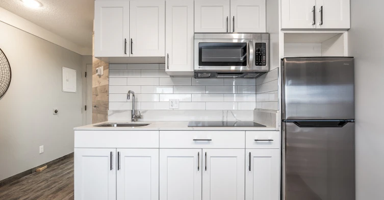 4311 49 Avenue, Red Deer, AB, T4N 5Y7 - 44