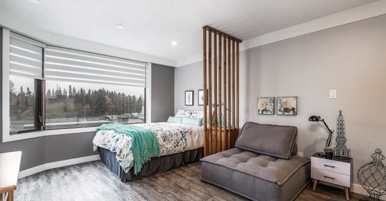 4311 49 Avenue, Red Deer, AB, T4N 5Y7 - 51