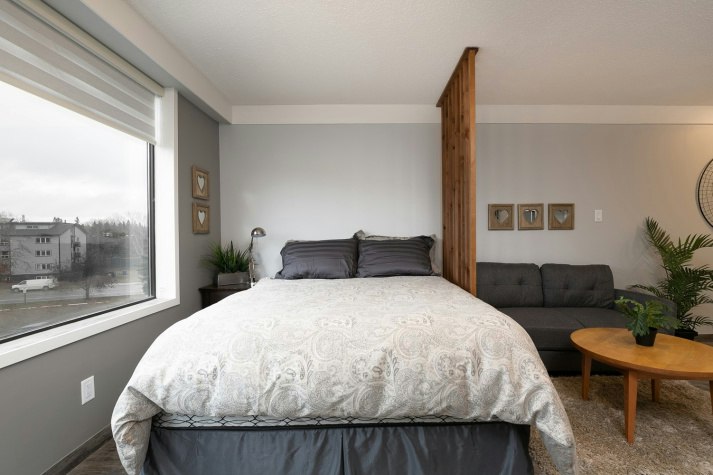4311 49 Avenue, Red Deer, AB, T4N 5Y7 - 41