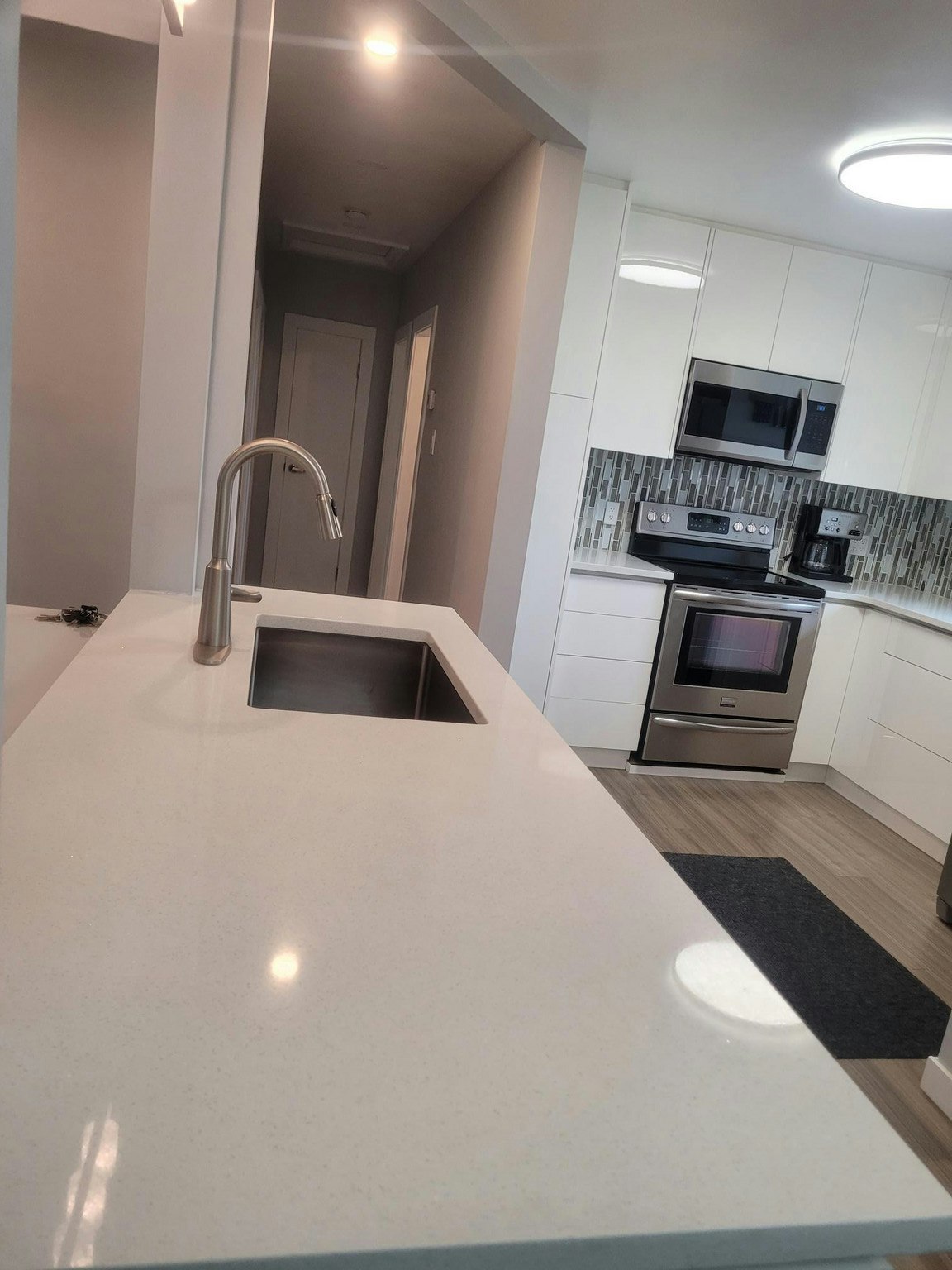 12380 132 Street Northwest, Edmonton, AB, T5L 1P8 - 8