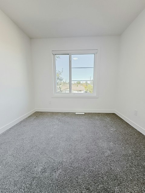 Upper-6035 105 Street Northwest, Edmonton, AB, T6H 2N3 - 15