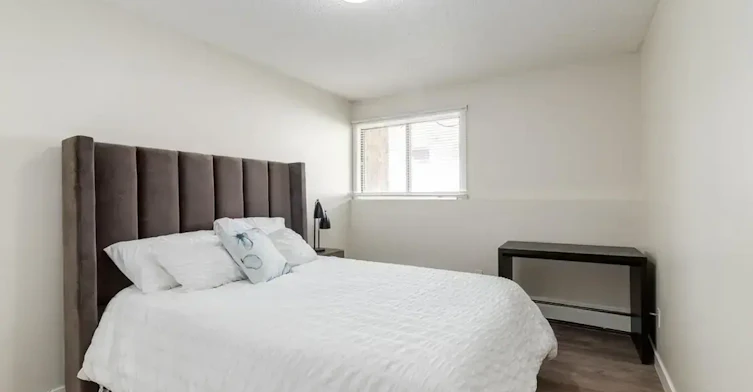 B206-5700 31 Street, Lloydminster City West, AB, T9V 1W3 - 24
