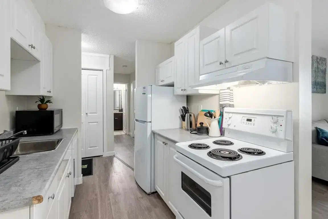 C204-5700 31 Street, Lloydminster City West, AB, T9V 1W3 - 18