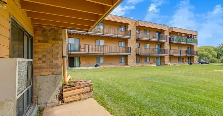 C204-5700 31 Street, Lloydminster City West, AB, T9V 1W3 - 7