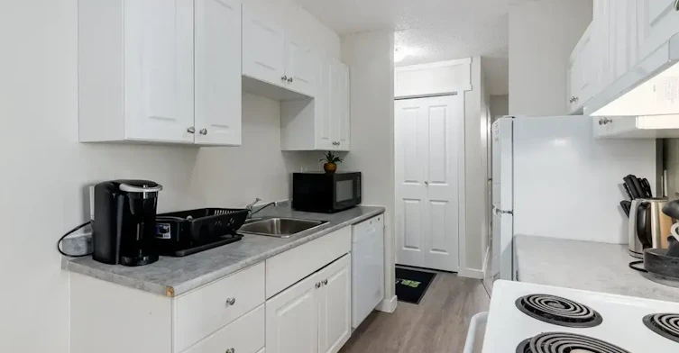 C204-5700 31 Street, Lloydminster City West, AB, T9V 1W3 - 19