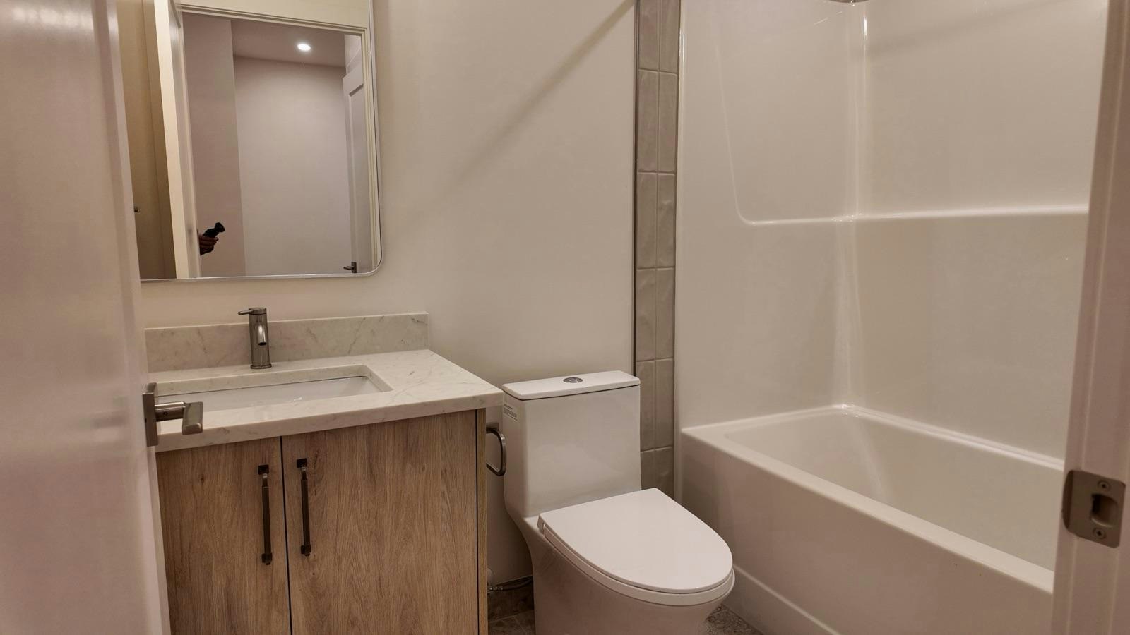 5683B-5681 19 Street Southwest, Calgary, AB, T3E 5H1 - 7