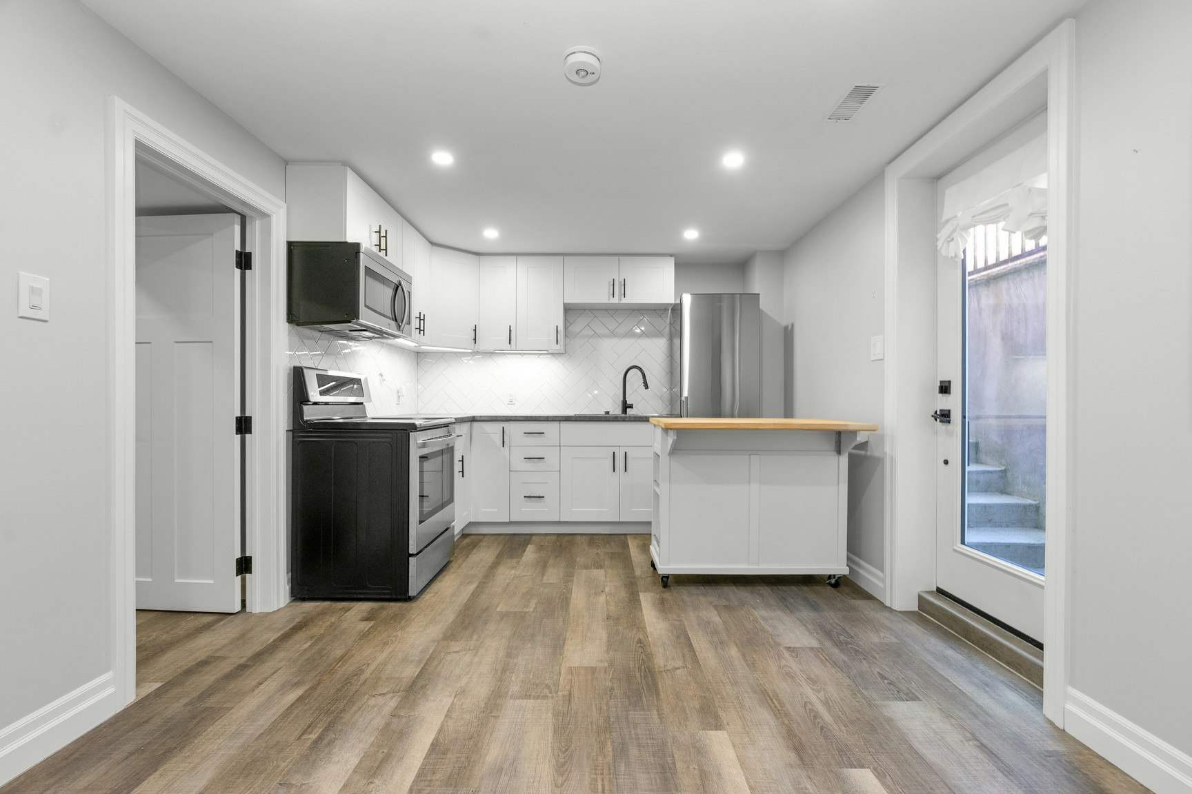 LL-8 Lister Drive, Barrie, ON, L4N 0L5 - 2