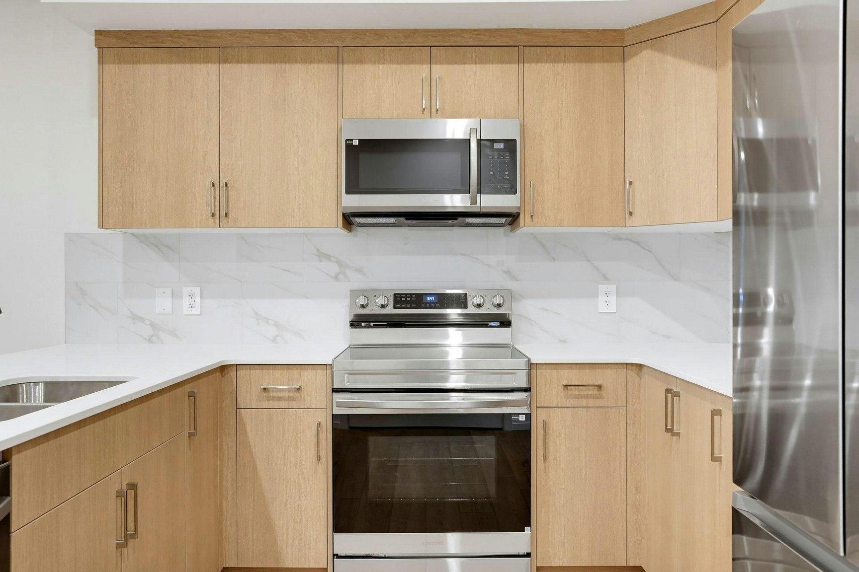 M-505 Black Stone Boulevard, Leduc, AB, T9E 1W1 - 2