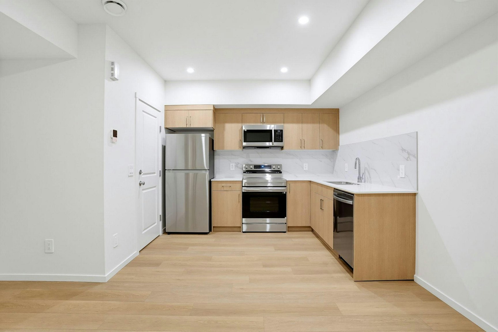 B-503 Black Stone Boulevard, Leduc, AB, T9E 1W1 - 2