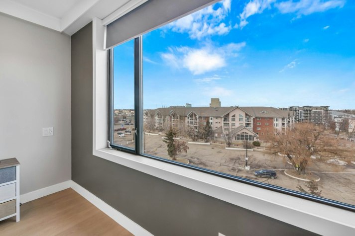 4311 49 Avenue, Red Deer, AB, T4N 5Y7 - 7