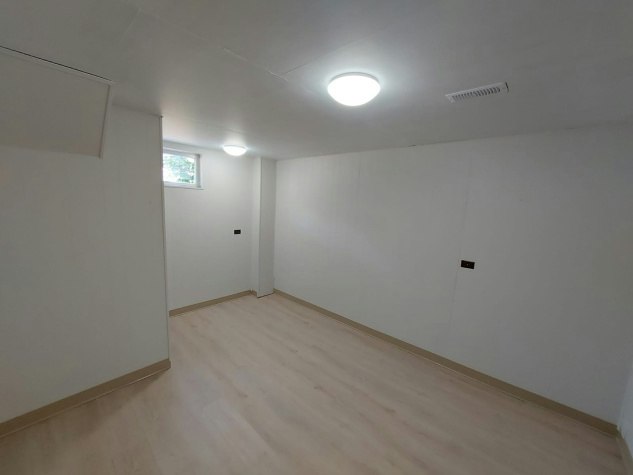 6305 61 Avenue, Red Deer, AB, T4N 5R6 - 2