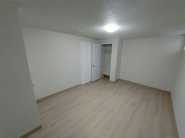 6305 61 Avenue, Red Deer, AB, T4N 5R6 - 4