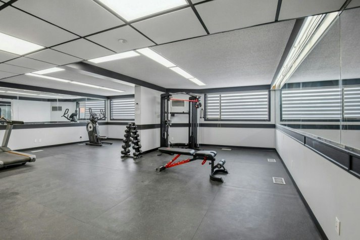 4311 49 Avenue, Red Deer, AB, T4N 5Y7 - 4