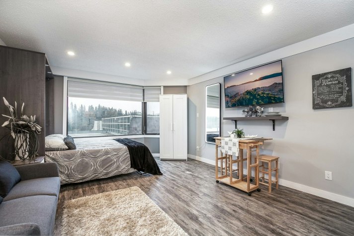 4311 49 Avenue, Red Deer, AB, T4N 5Y7