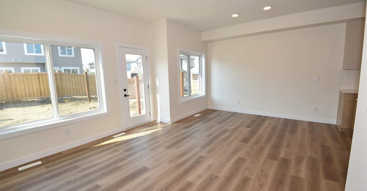 2115 5 Avenue Southwest, Edmonton, AB, T6X 3L9 - 103