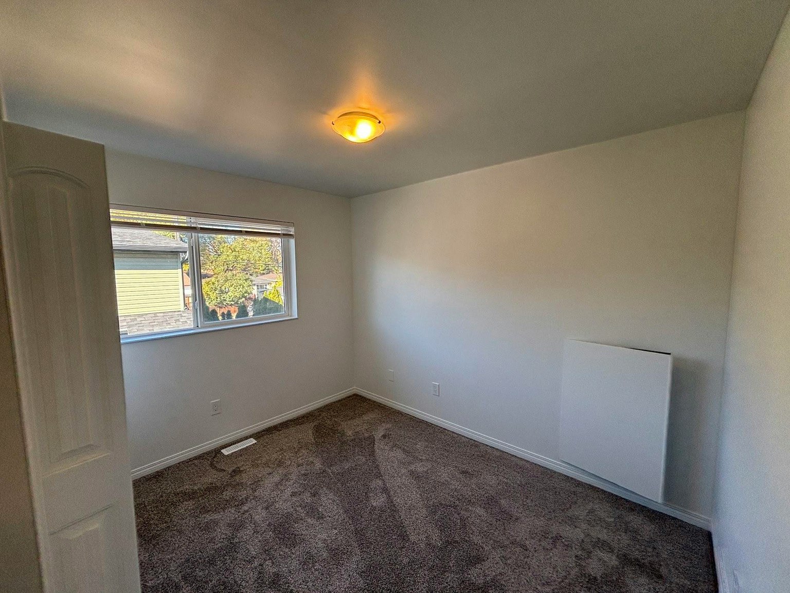 Main-11208 51 Street Northwest, Edmonton, AB, T5W 3E8 - 20
