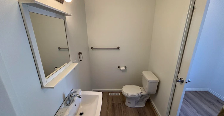 Main-11208 51 Street Northwest, Edmonton, AB, T5W 3E8 - 13