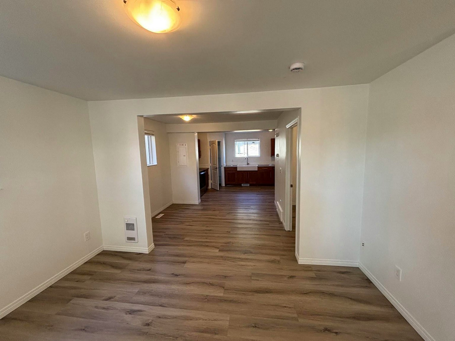 Main-11208 51 Street Northwest, Edmonton, AB, T5W 3E8 - 6