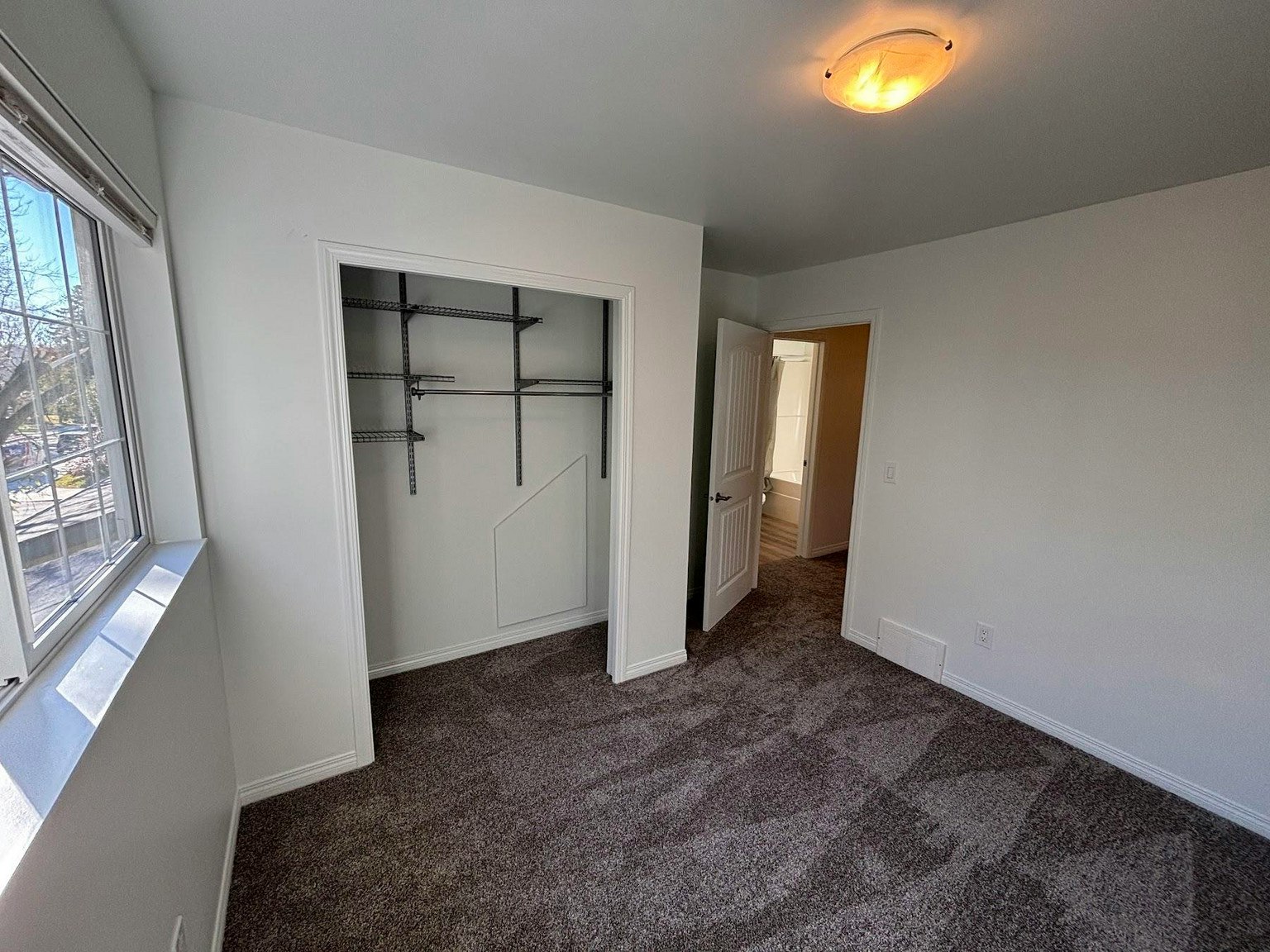 Main-11208 51 Street Northwest, Edmonton, AB, T5W 3E8 - 19