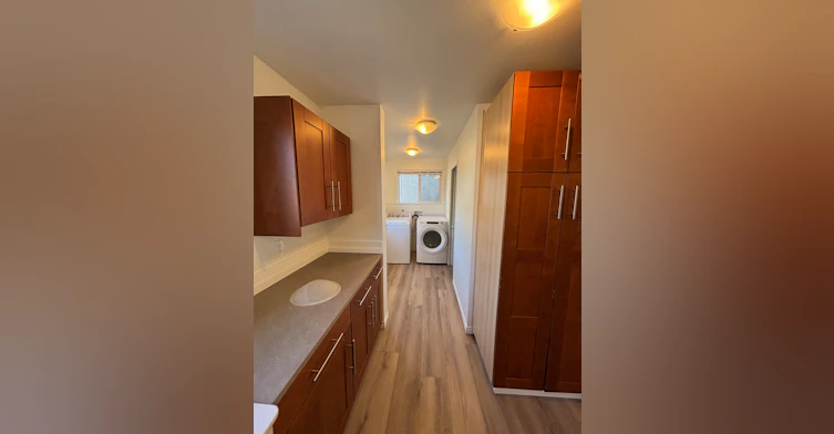 Main-11208 51 Street Northwest, Edmonton, AB, T5W 3E8 - 7