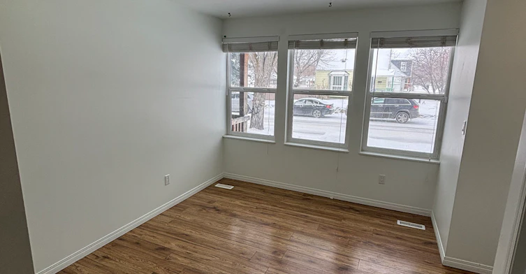 Main-12148 105 Street, Edmonton, AB, T5G 2R9 - 17