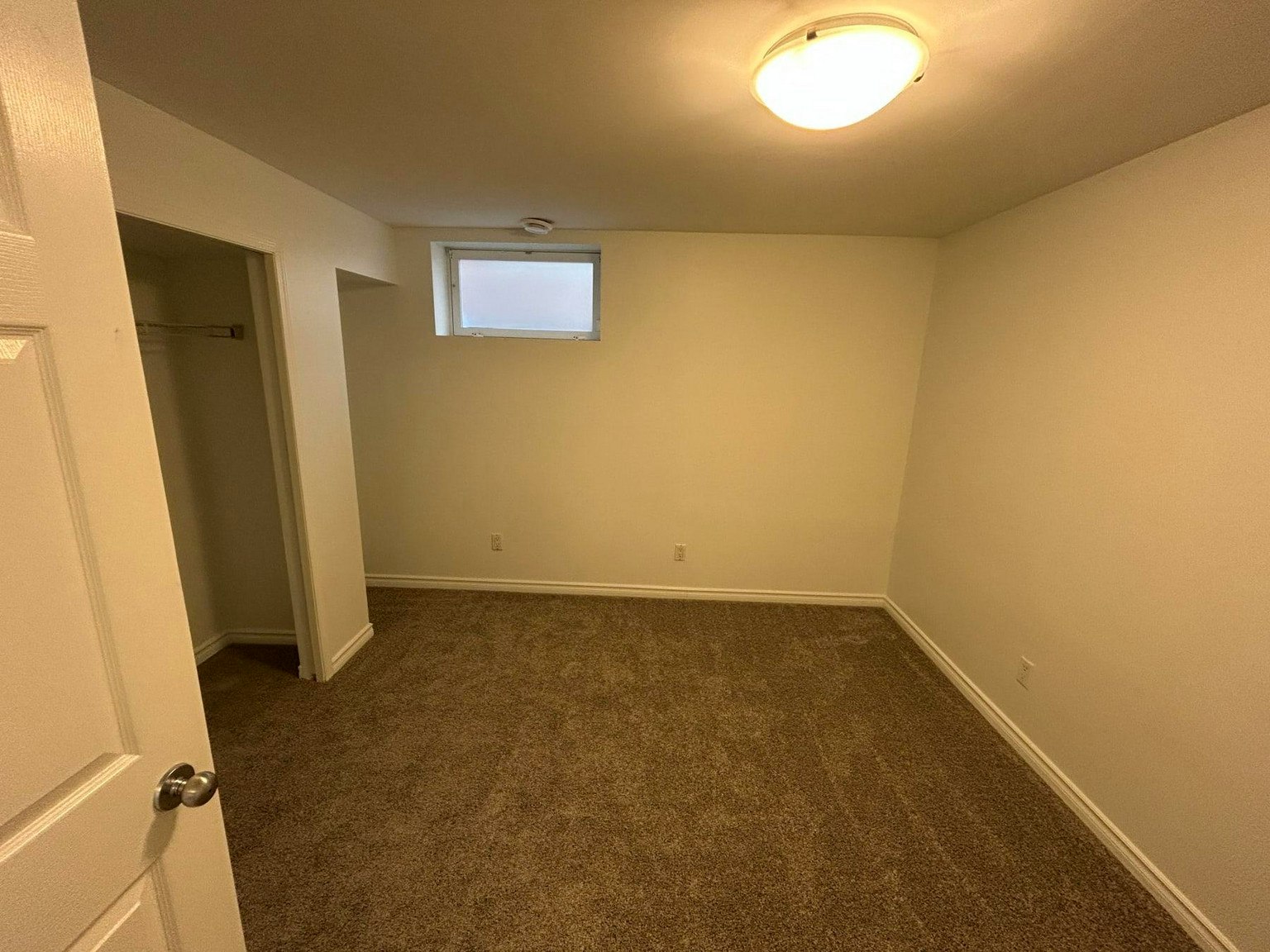 Bsmt-11811 47 Street Northwest, Edmonton, AB, T5W 2W7 - 7
